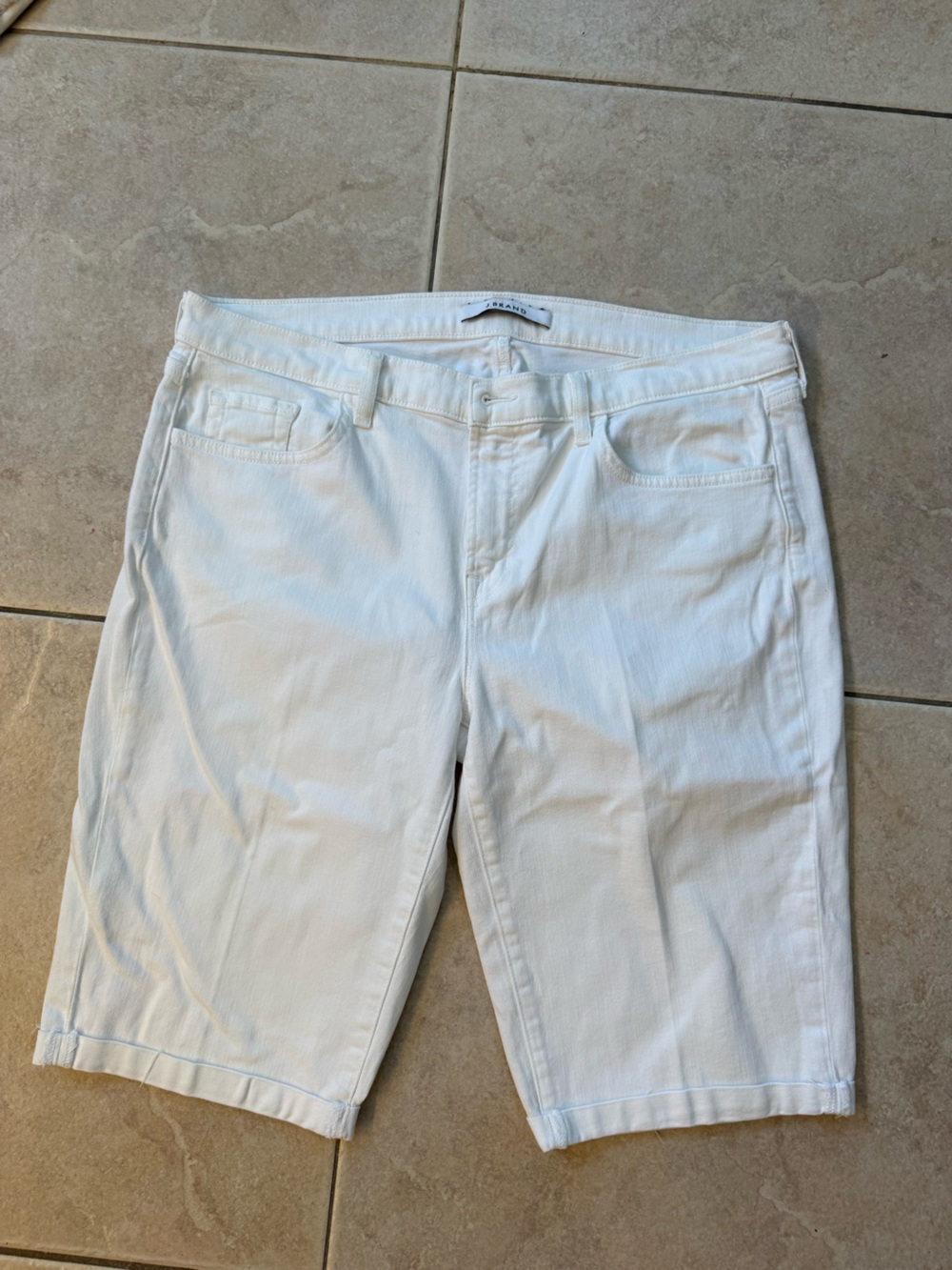 J brand beau shorts in color white tie size 32 - Picture 3 of 8